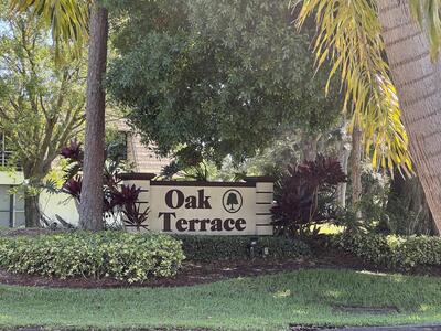 4245 Oak Terrace Drive, Greenacres, FL 33463