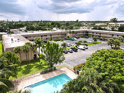 Aerial view of Summertime Apartments