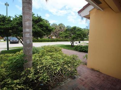 Greenacres Townhome For Rent