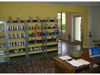 306 NE 2nd Street NE, Delray Beach, FL 33483