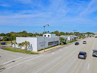 5311 S Dixie Highway, West Palm Beach, FL 33405