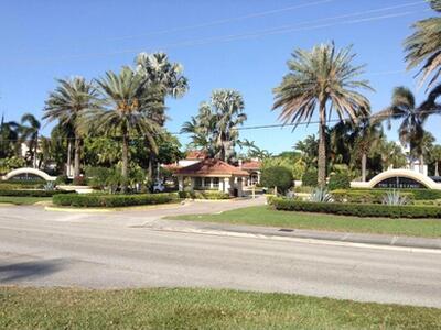 19218 Glenmoor Drive, West Palm Beach, FL 33409