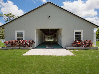 13346 Casey Rd House & Barn, Loxahatchee Groves, FL 33470