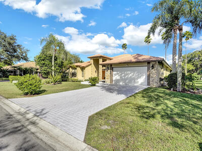 645 NW 102nd Avenue, Coral Springs, FL 33071