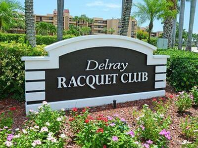 450 Egret Circle, Delray Beach, FL 33444