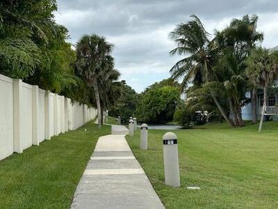226 Seabreeze Circle, Jupiter, FL 33477