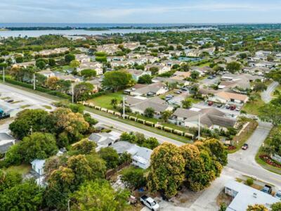 1047 Miner Road, Lake Worth, FL 33462