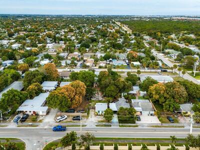 1047 Miner Road, Lake Worth, FL 33462