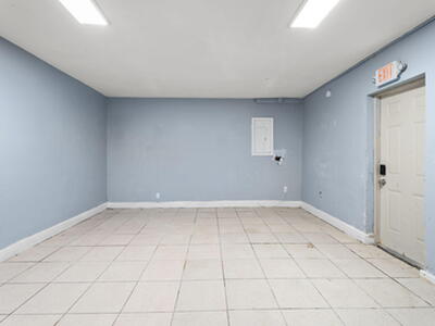 805 Lake Avenue, Lake Worth Beach, FL 33460