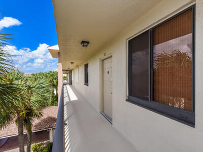 2401 Marina Isle Way, Jupiter, FL 33477