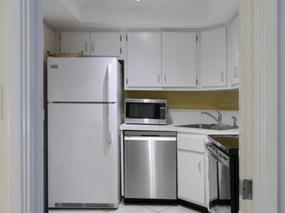 250 Bradley Place, Palm Beach, FL 33480