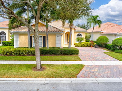 8241 Tobago Lane, Wellington, FL 33414