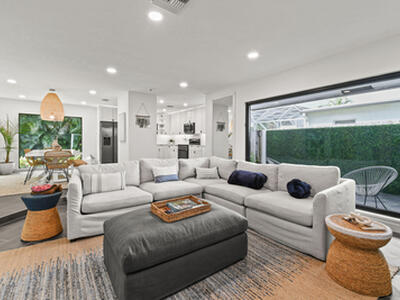 630 NE 15th Place, Boynton Beach, FL 33435