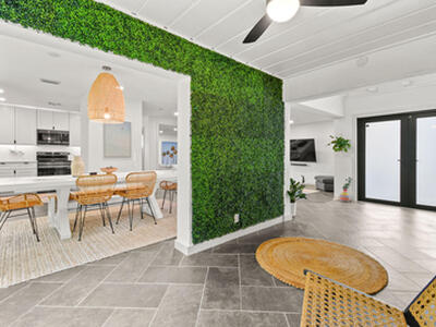 630 NE 15th Place, Boynton Beach, FL 33435