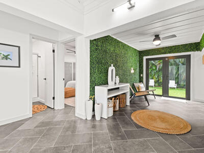 630 NE 15th Place, Boynton Beach, FL 33435