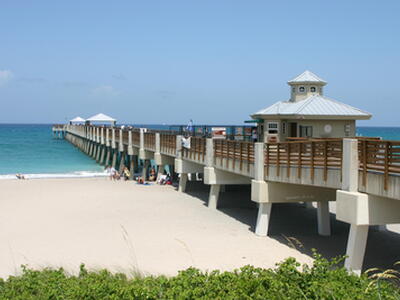 420 Sunset Way, Juno Beach, FL 33408