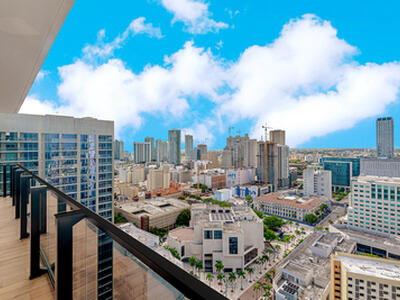 398 NE 5th Street, Miami, FL 33132