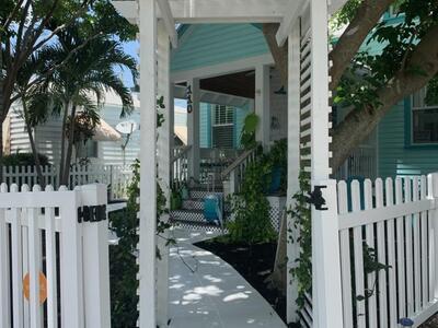 110 S Palmway, Lake Worth Beach, FL 33460