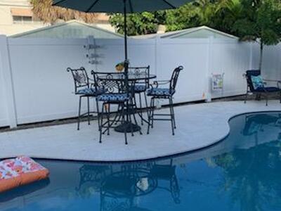 110 S Palmway, Lake Worth Beach, FL 33460