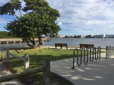 110 S Palmway, Lake Worth Beach, FL 33460