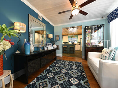 110 S Palmway, Lake Worth Beach, FL 33460