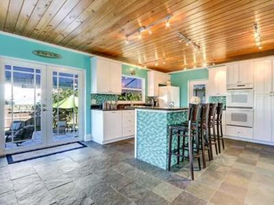 110 S Palmway, Lake Worth Beach, FL 33460