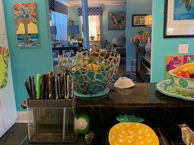 110 S Palmway, Lake Worth Beach, FL 33460