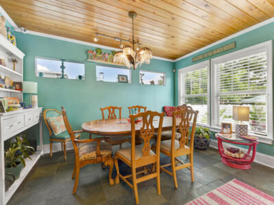 110 S Palmway, Lake Worth Beach, FL 33460