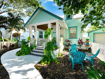 110 S Palmway, Lake Worth Beach, FL 33460