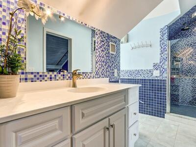 110 S Palmway, Lake Worth Beach, FL 33460