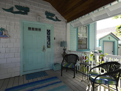 110 S Palmway, Lake Worth Beach, FL 33460