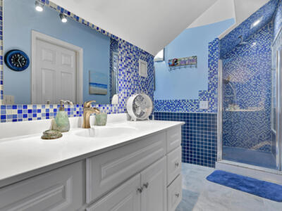 110 S Palmway, Lake Worth Beach, FL 33460