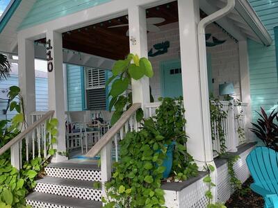 110 S Palmway, Lake Worth Beach, FL 33460