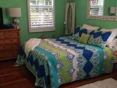 110 S Palmway, Lake Worth Beach, FL 33460