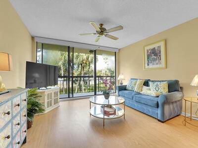 2001 Marina Isle 203 Way, Jupiter, FL 33477