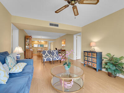 2001 Marina Isle 203 Way, Jupiter, FL 33477