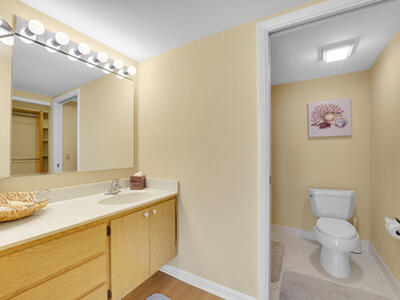 2001 Marina Isle 203 Way, Jupiter, FL 33477