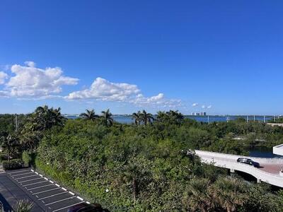 4200 N Ocean Drive, Singer Island, FL 33404