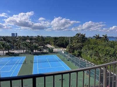 4200 N Ocean Drive, Singer Island, FL 33404