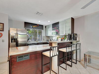 326 W Pine Street, Lantana, FL 33462