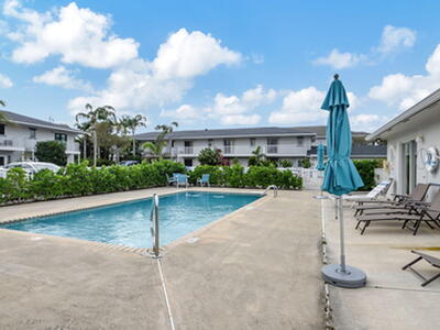 326 W Pine Street, Lantana, FL 33462