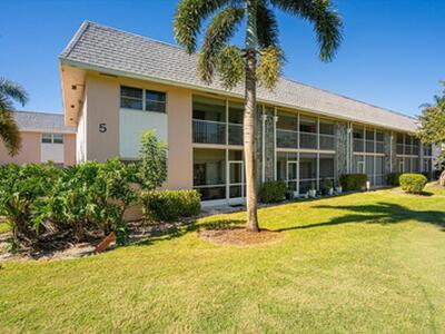 18081 SE Country Club Drive, Tequesta, FL 33469