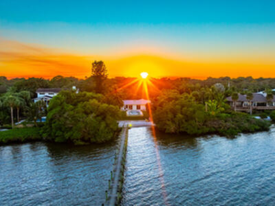 62 S Sewalls Point Road, Sewalls Point, FL 34996