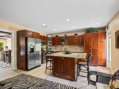 225 Everglade Avenue, Palm Beach, FL 33480