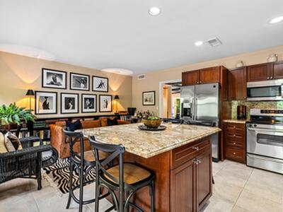 225 Everglade Avenue, Palm Beach, FL 33480