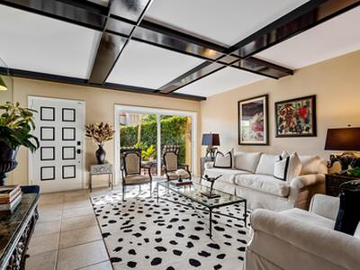 225 Everglade Avenue, Palm Beach, FL 33480