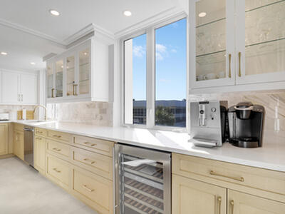 375 Beach Road, Tequesta, FL 33469