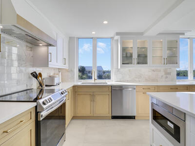 375 Beach Road, Tequesta, FL 33469