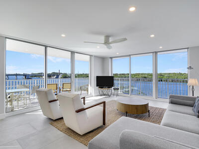 375 Beach Road, Tequesta, FL 33469