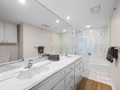 375 Beach Road, Tequesta, FL 33469